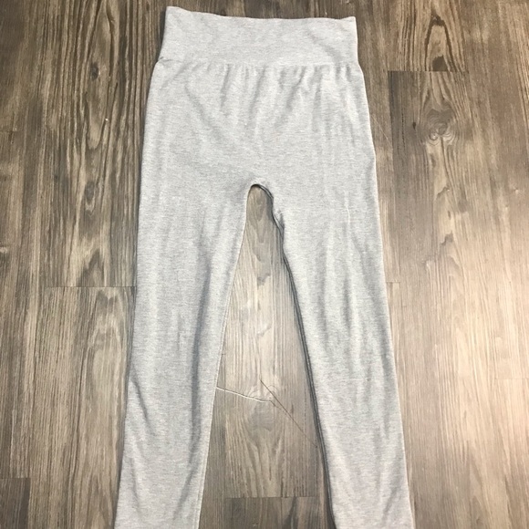 🤰 Maternity Leggings 🤰 - Picture 2 of 5